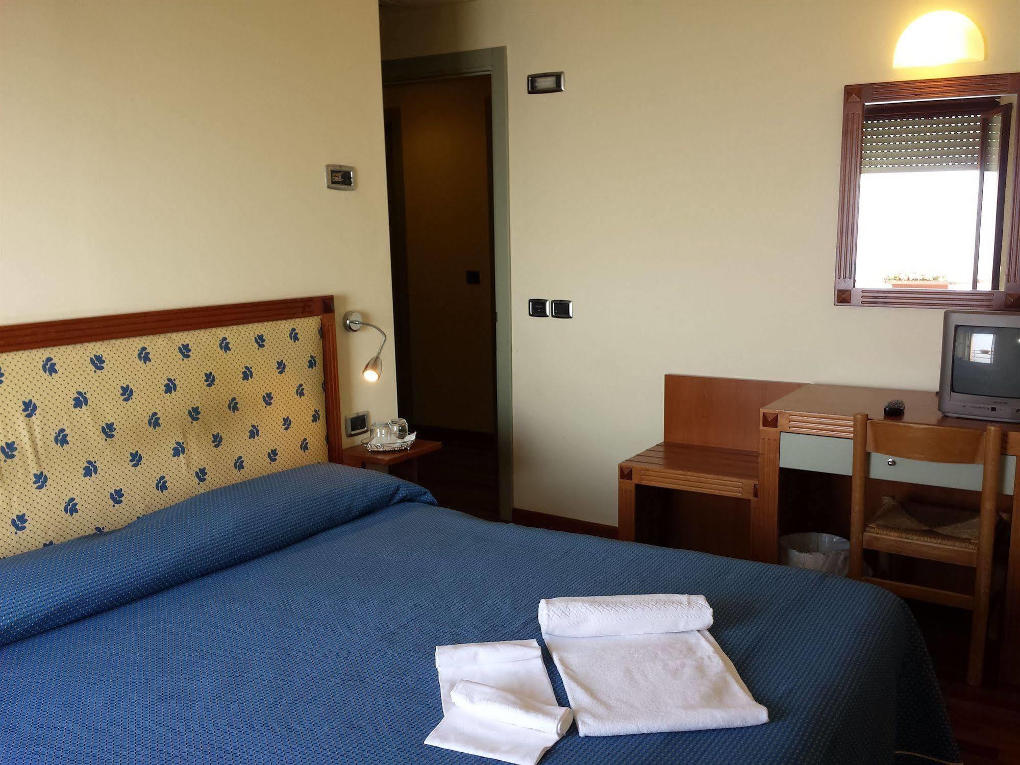 Hotel Il Castellaccio Piccione المظهر الخارجي الصورة